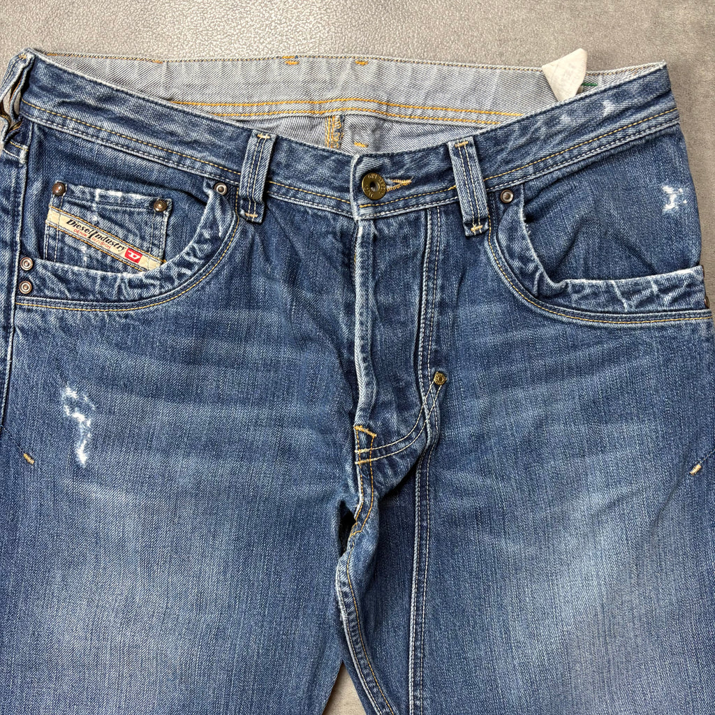 Diesel Straight Jeans (W31/L32)
