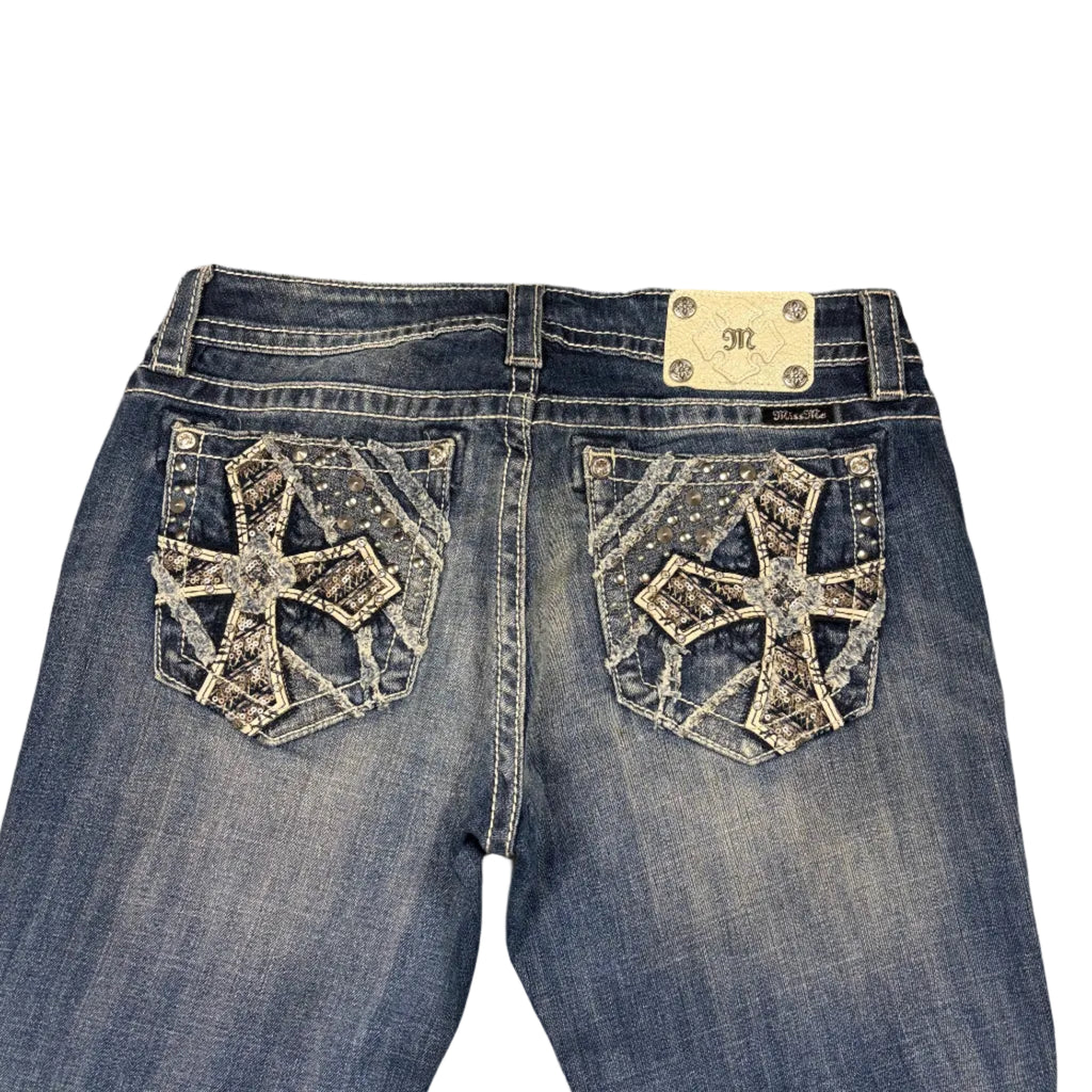 Miss Me Straight Fit Jeans (31)